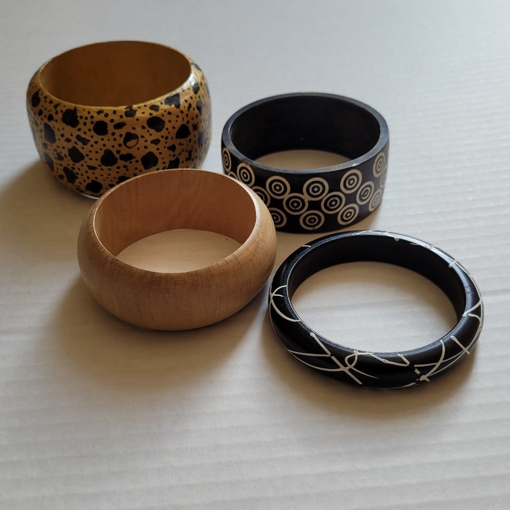 Wooden bracelets animal print abstract pattern wood cheetah 90s style jewelry